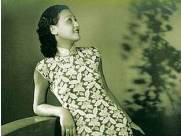 舞会上一见钟情，结婚后却因生活习惯常吵架，女儿也因此夭折