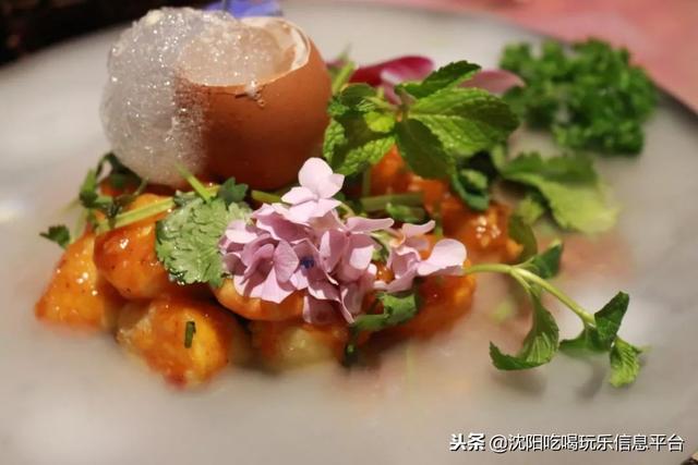 沈阳一家南洋华侨吃的美食”小娘惹“，郑和下西洋带来的混血料理