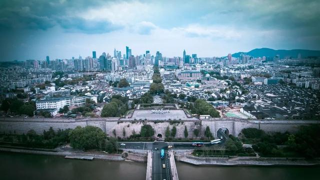 4.0时代理想人居，是对城市资源的绝对占有