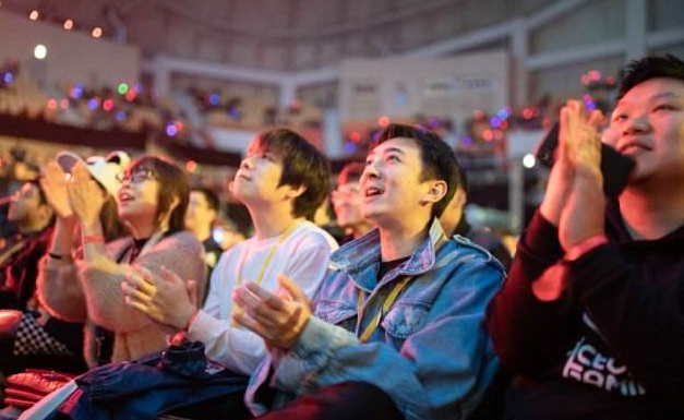 中国电竞创业史：十几年前，4位“网瘾少年”让五星红旗飘扬在WCG