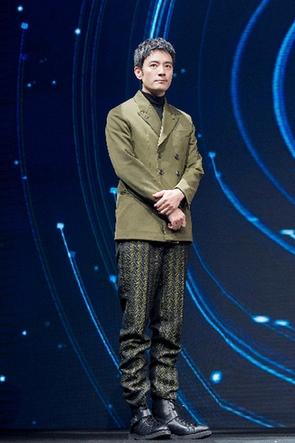 “壮美极境”海洋公益展在京启动 李光洁带你领略三极影像