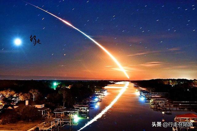 全球最大陨石坑：坑中生活55万居民，黄金储量至少1000吨