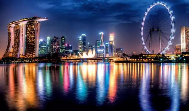 更适合夜游的新加坡