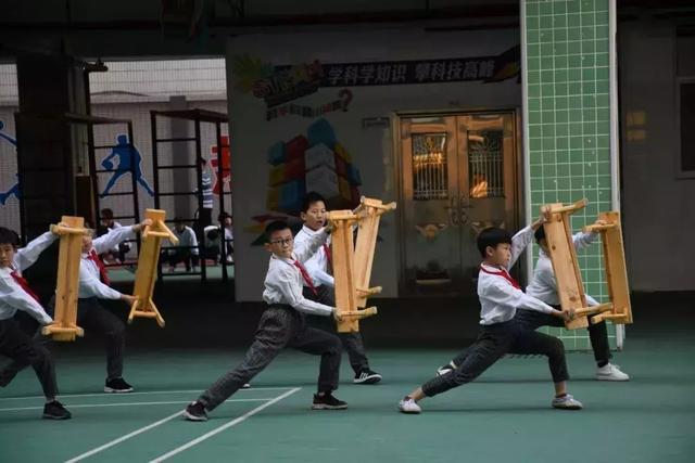 私立广厦学校，有你陪我走过，真好！