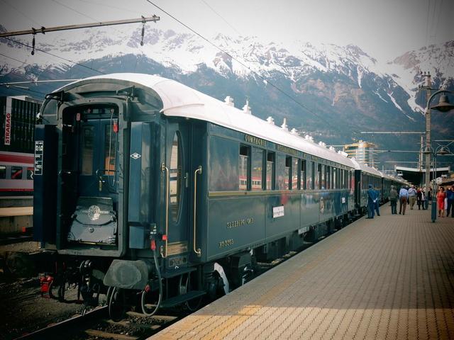世界上最奢华的3辆列车，来看看土豪们的火车旅行是怎样的