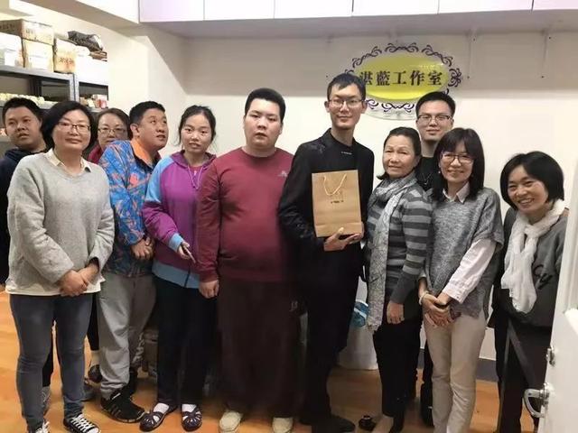 「湛蓝公益专项基金」湛蓝天使与魔术师的完美邂逅