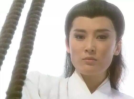 94年新加坡剧《莲花争霸》，帅哥美女老戏骨抵不过一个白玉川