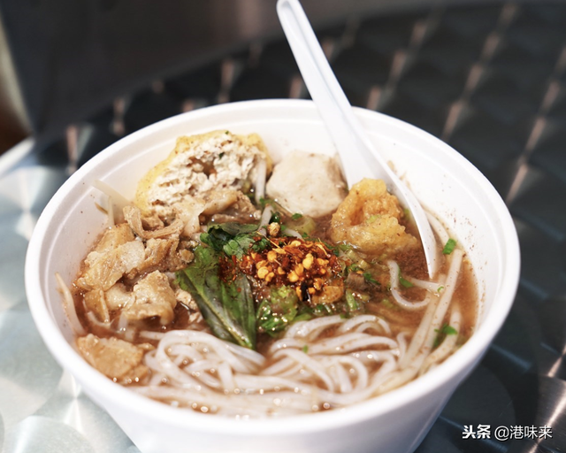 香港的平民美食夜市，吃出老香港的情与味