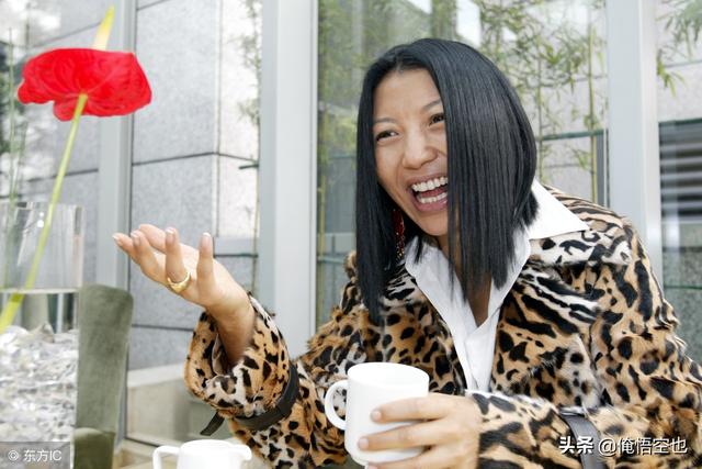 应该很少人见过吧？传奇女性杨二车娜姆素颜照流出