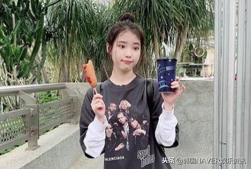 IU十周年纪念巡演后公开近况：新加坡旅行中！