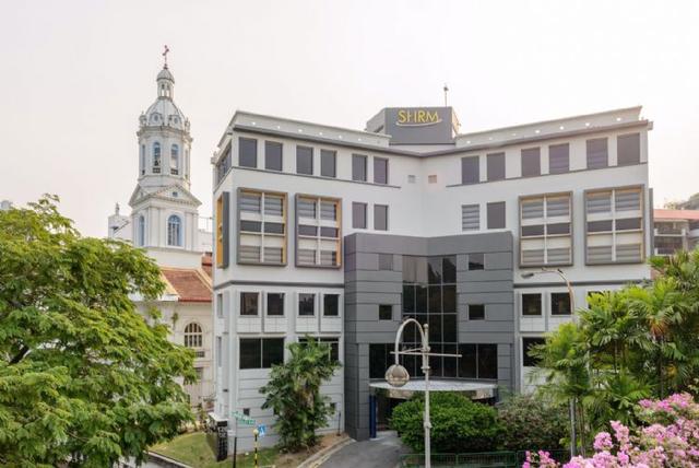 你知道新加坡SHRM莎瑞管理学院这么牛吗？