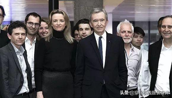 蕾哈娜正式宣布进军高级时装界？LVMH迎来第二位女性执行委员成员