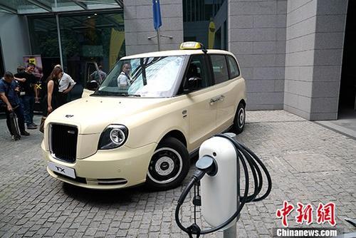 新加坡落实环保节能 出租车企业扩大测试电动车