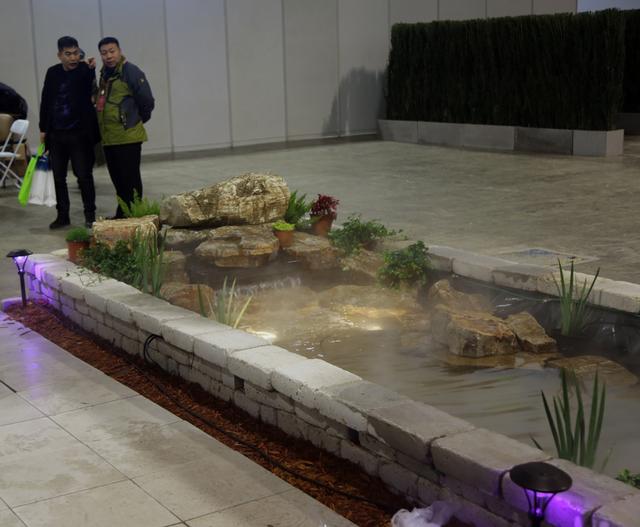 第二届中国庭院与花园园艺展览会今天在沪揭幕一展花园风姿