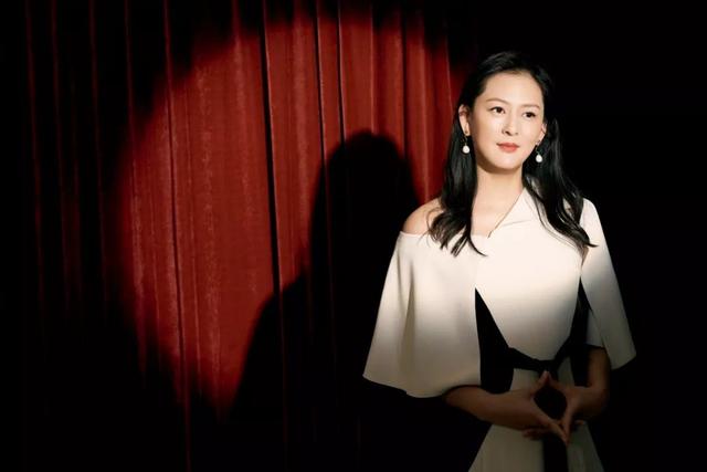 黄澜 淑女的品格
