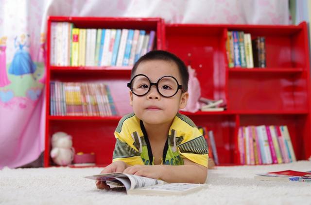 孩子近视的根源不是手机和电视？“罪魁祸首”被大家忽视了！