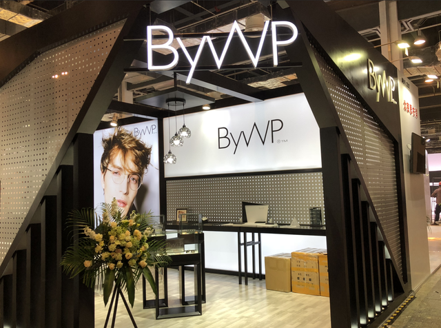北京思柏润携国际知名品牌惊艳 2019第十九届上海国际眼镜业展