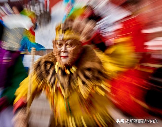 大年初一乌鲁木齐红山公园赶庙会