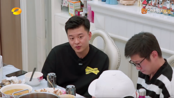 杨幂袁姗姗的这个男同学竟然串起了一段贵圈八卦……