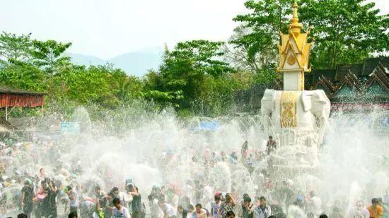 去浪漫的土耳其，还是东京和巴黎？各月最佳出境地都为你挑好了！