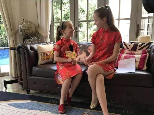 中文最牛的富二代，罗杰斯在新加坡上学的女儿又上热搜！