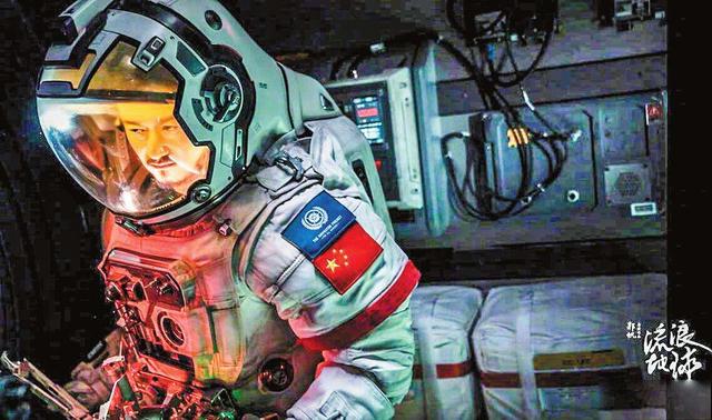 《流浪地球》香港首映，内地电影入港台总是“慢半拍”？