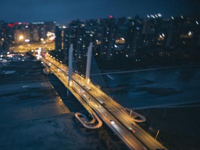 问城 | 怎么看一座城市的诚意？