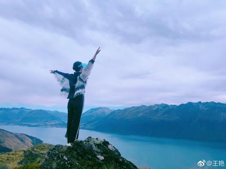 《还珠格格》晴儿王艳豪门梦碎？老公赌债风波后首发声：一切顺遂