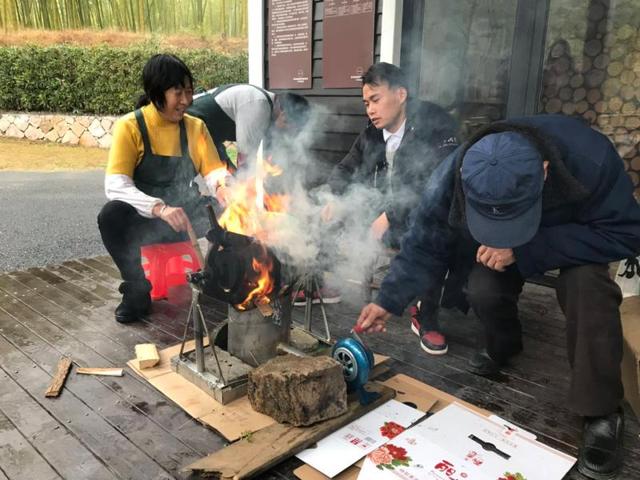 逛庙会、逛博物馆、寺庙祈福、海外过大年……猪年春节旅游爱好者们过得这样热闹！