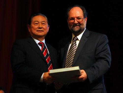 戏剧性的乒乓球历史：改大球计划，日本等国乒协反对，中国却支持