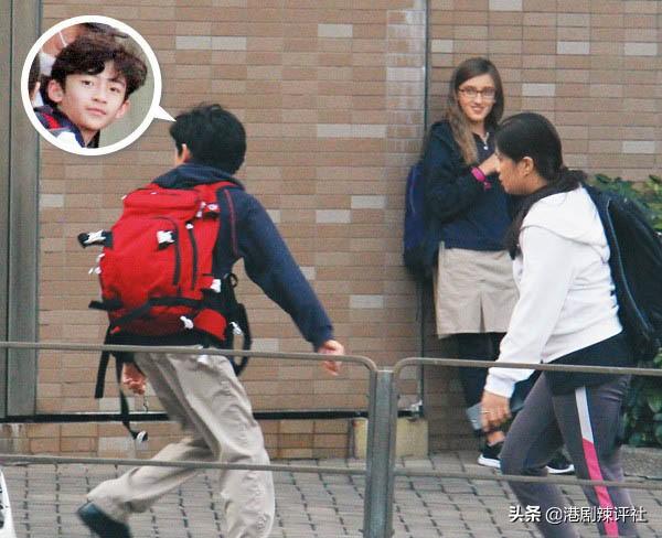 11岁谢振轩遗传谢霆锋优良基因，一个小动作引外籍女同学娇羞不已