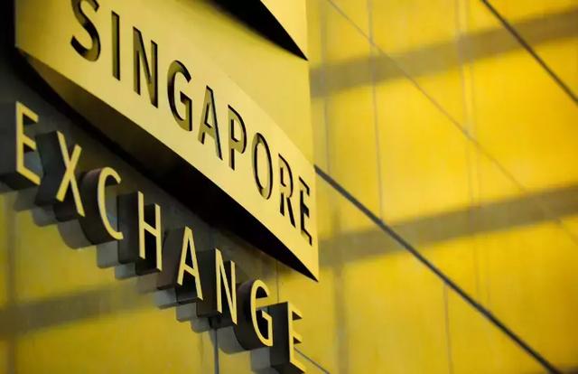在中国大陆对香港的加持下，新加坡终将沦为平庸吗？