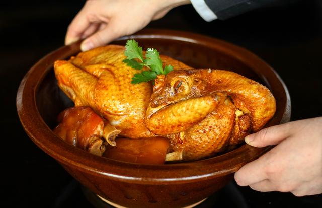 高端了！正宗台湾古早美食登陆青岛，最后一道王菲也爱吃