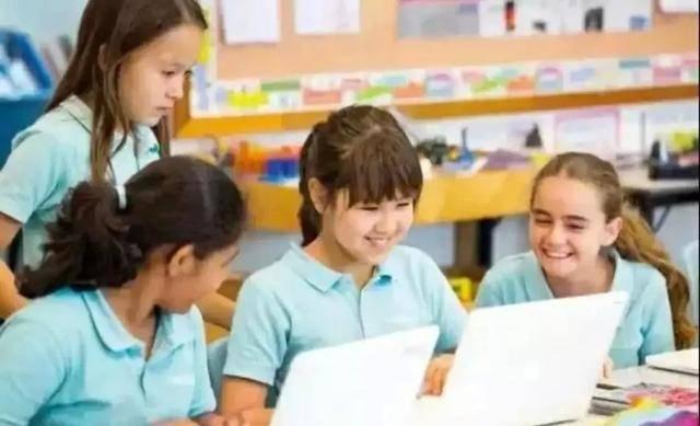 新加坡留学|几岁留学最适宜？越早申请越好！