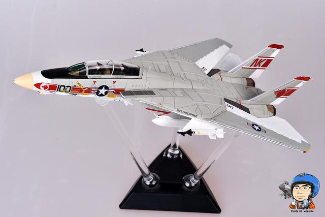 没有做不到！Calibre Wings F-14A VF-1 合金成品模型测评