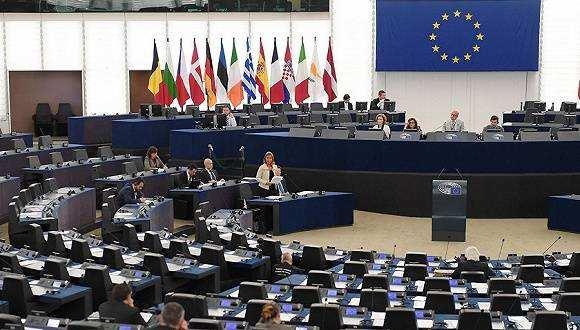 11名内阁大臣联手逼宫首相辞职，英国政府能不能撑到脱欧？