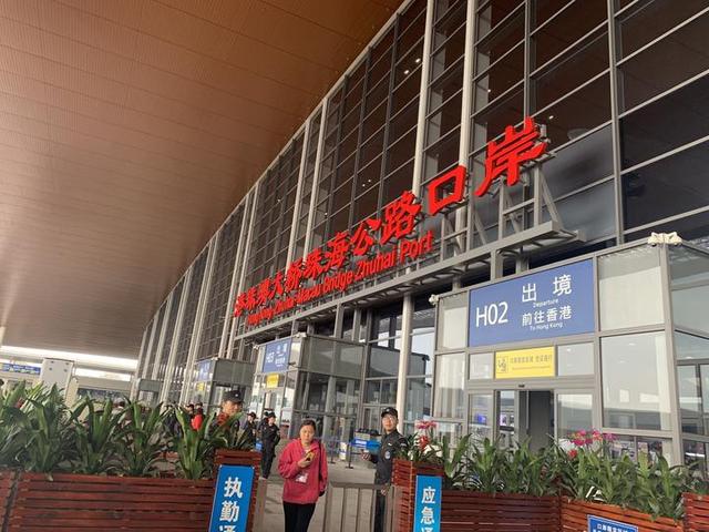 涌金楼丨粤港澳大湾区的这座非中心城市 是怎样找到存在感的？