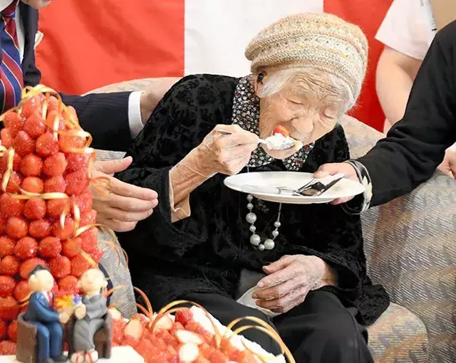 116岁日本女性成“世界最长寿老人”，日本人究竟有何长寿秘诀？