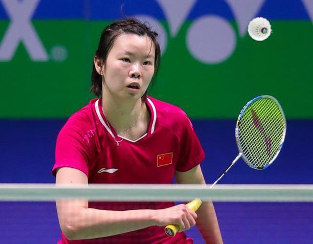 时隔3年，李雪芮再度晋级全英赛8强！将与日本一姐争夺半决赛席位