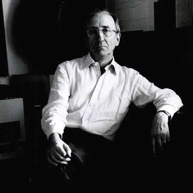 奥古斯提诺·波拿卢密 Agostino Bonalumi｜挑战画布张力的抽象立体绘画