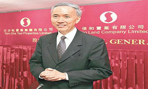 位居新加坡福布斯榜前几位，捐助北京大学两个亿又捐赠故宫一个亿