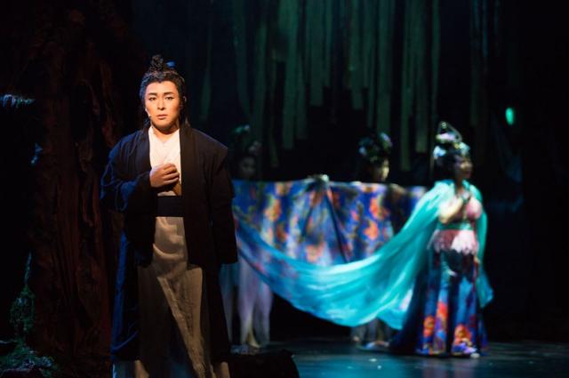 打动《中国新歌声第二季》周杰伦战队冠军董姿彦演“狐妖”，这部音乐剧厉害了