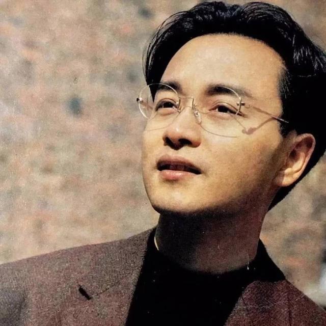 继续宠爱哥哥十六年，缅怀张国荣