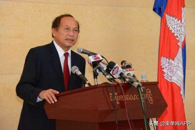 柬埔寨发言人：中国投资推动柬埔寨向新加坡看齐