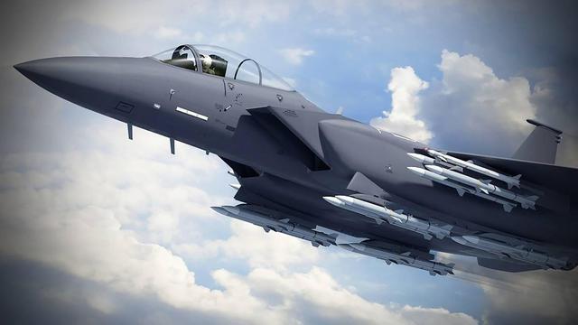 外销型号改进成自用版本，F-15QA改头换面成F-15X，传统机型逆袭