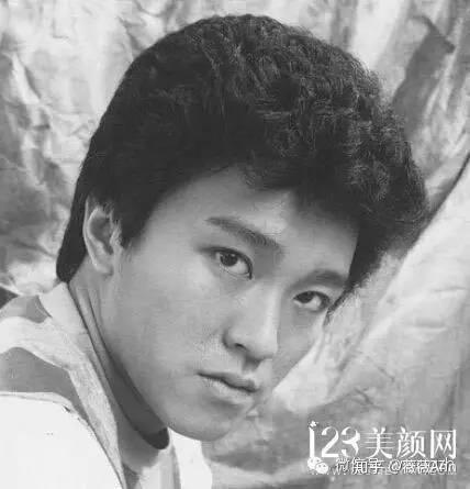 岂止八卦 | 周星驰的孤独