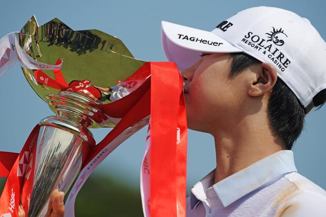 高尔夫——汇丰女子世界冠军赛：朴城炫夺冠