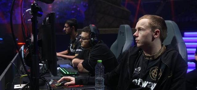 DOTA2今日赛事梗知多少：EG与NiP恩怨局，PPD苏跳跳仇人相见