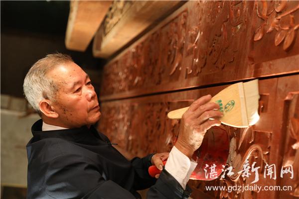 林进和：传统建筑木雕名匠