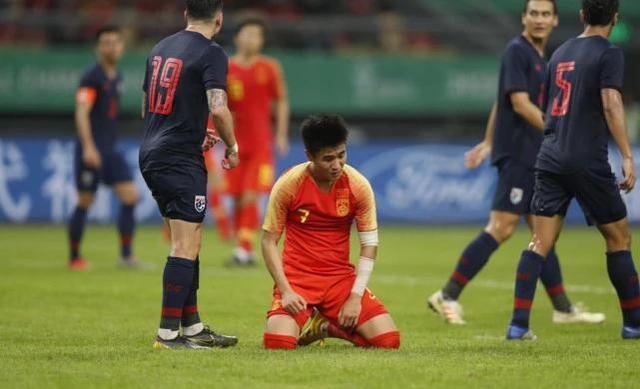 国足再输泰国不足为奇 球员青黄不接才是问题本质